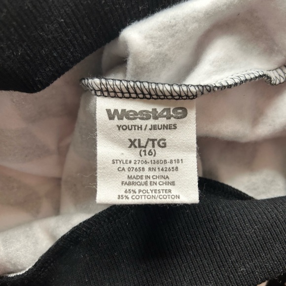 West Forty Nine Wavy Checker Pattern Hoodie - Picture 6 of 7